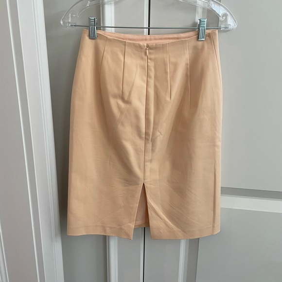 Women's Club Monaco Peach Pencil Skirt size 2 - Picture 2 of 3